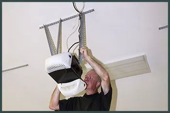 Two Guys Garage Doors Marietta, GA 770-504-5704 - serv-cont-open-gr-43m